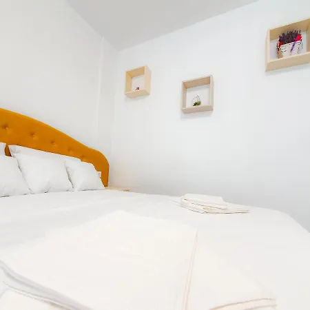 Cristalex Pool & Mamaia Nord Apartamento 3*